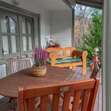 Negy Evszak Vendeghaz Apartament *