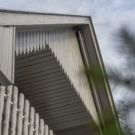 Negy Evszak Vendeghaz *