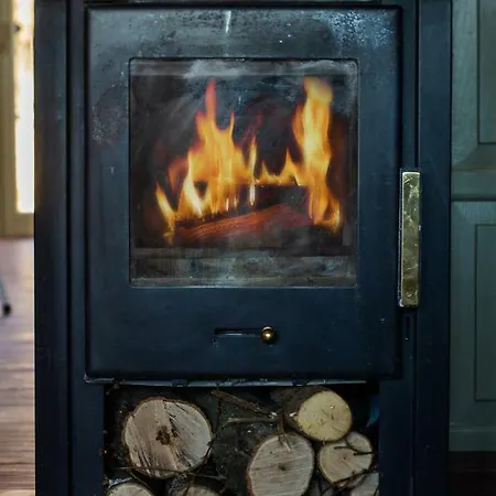 Daire Negy Evszak Vendeghaz *